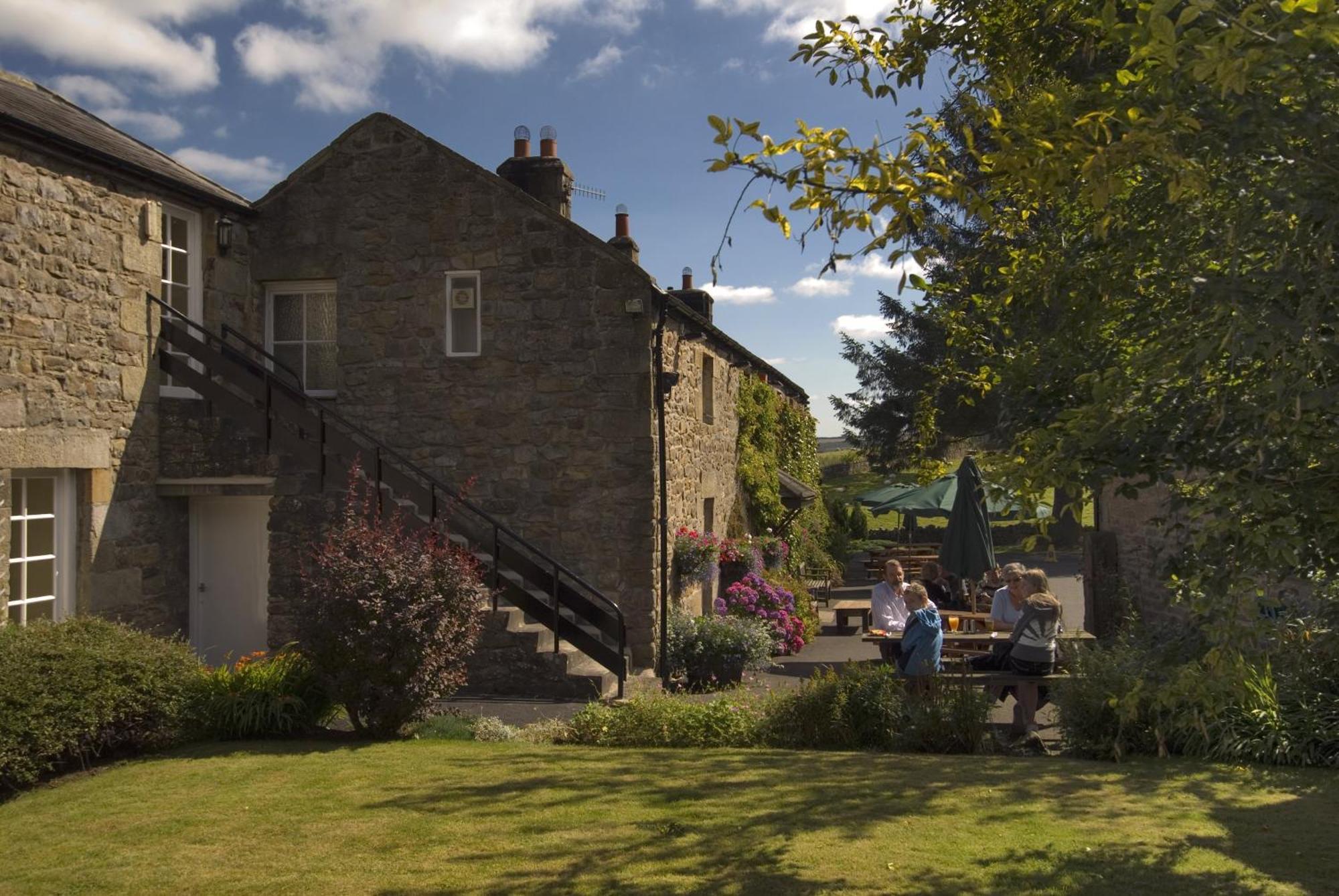 The Pheasant Inn Falstone ภายนอก รูปภาพ