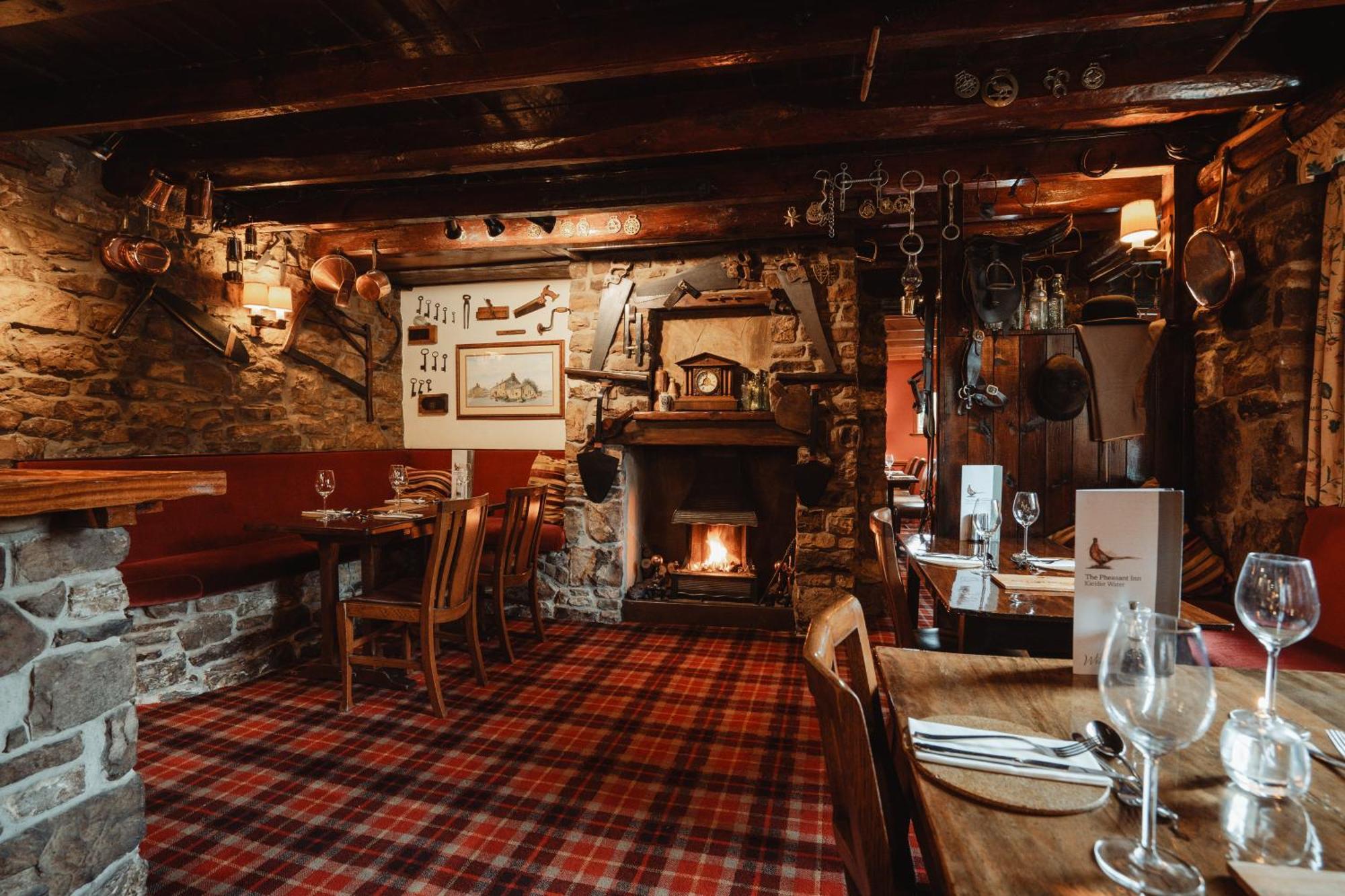The Pheasant Inn Falstone ภายนอก รูปภาพ